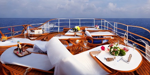 The Ultimate Guide to Planning a Romantic Cruise Getaway