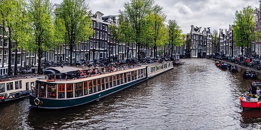 Lovers Canal Cruise: 10 Reasons Why it's a Must-Do in Amsterdam in 2023